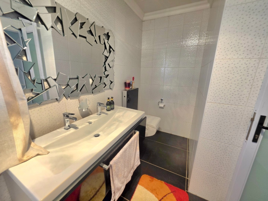 4 Bedroom Property for Sale in Panorama Free State